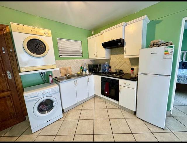 2 BEDROOM APARTMENT FOR SALE IN GRAHAMSTOWN